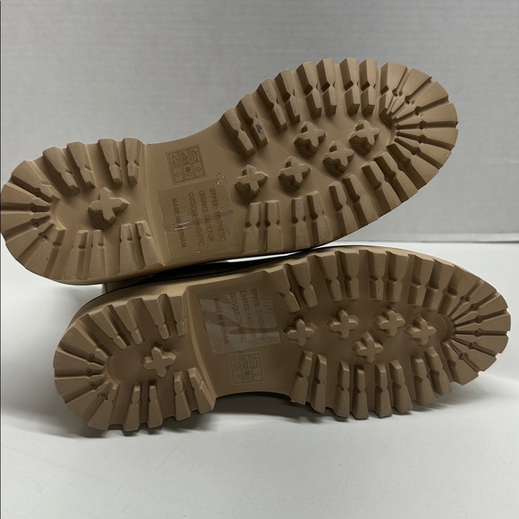 J Crew Sherpa Lined Chelsea Boots Faux Suede Vegan Boot Light Tan Brown Size 6.5 - Picture 6 of 7